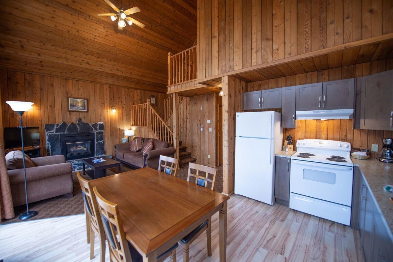 Banff Gate Mountain Resort Канмор Экстерьер фото
