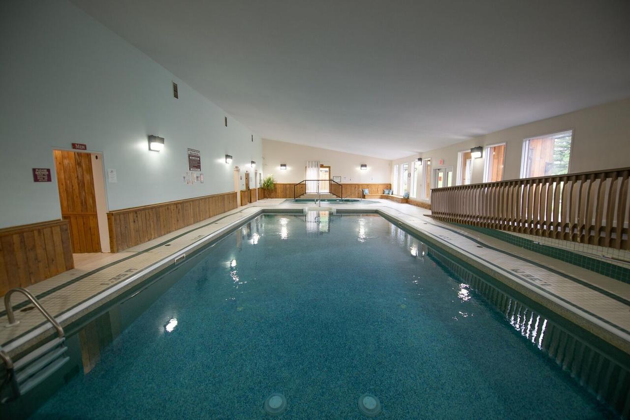 Banff Gate Mountain Resort Канмор Экстерьер фото